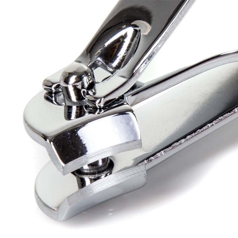 Premium Nagelknipser aus Edelstahl | abgewinkelte Klinge für präzises Schneiden