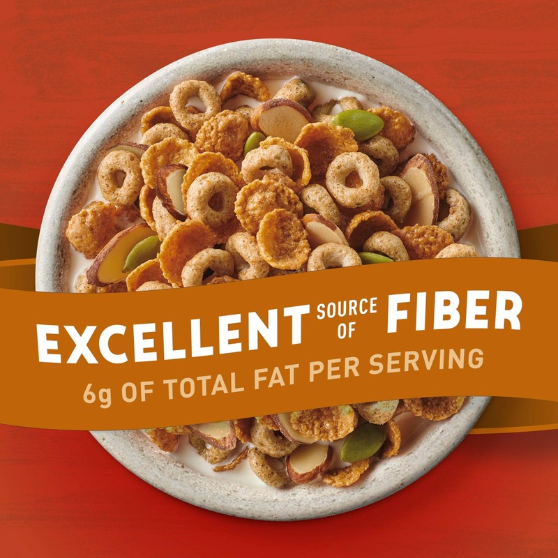 Cheerios Hearty Nut Medley Breakfast Cereal, Maple Cinnamon, Made with