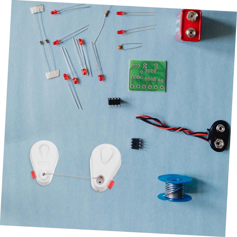 Angoily Telescopic Cable Holder Case Automatic Retractable Wire Organiser for