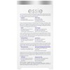 Essie Nagelhärter hard to resist mit violettem Unterton zur optischen