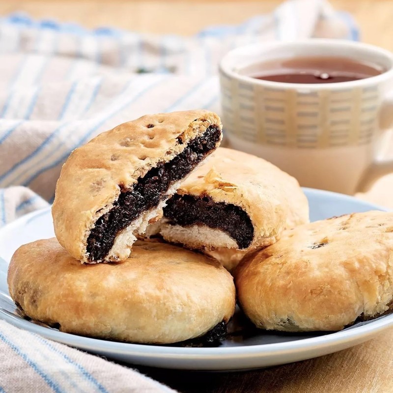 Real Lancashire Eccles Cake | British Snacks Made with Pure