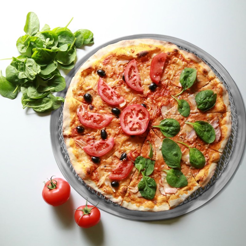 Luxshiny 13 Inch Aluminum Pizza Pan with Holes Mesh Crisper