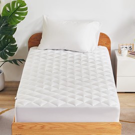 SLEEP ZONE Breathable Twin Mattress Pad for College Dorm, Machine Washable Quilted Fitted Mattress Cover, Deep Pocket Up to 21" (White, Twin, 39x75)