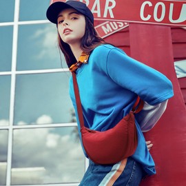 NICOLE & DORIS Lightweight Crossbody Bags for Women Nylon Shoulder Bag Casual Everyday Bag Ladies Messenger Bag Crescent Bag Dumpling Bag Burgundy