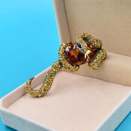 Animal Enamel Pins Large Snake and Stone Lapel Brooches Women And Men Unisex Fun Snake Brooches Badge Punk Couple Series Jewelry Coat Accessories Gift