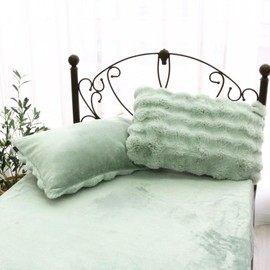 Seafield Pokopokofer Pillow Cover 43x63cm Warm Pillowcase Faux Fur Pistachio Green SN-27-300-45