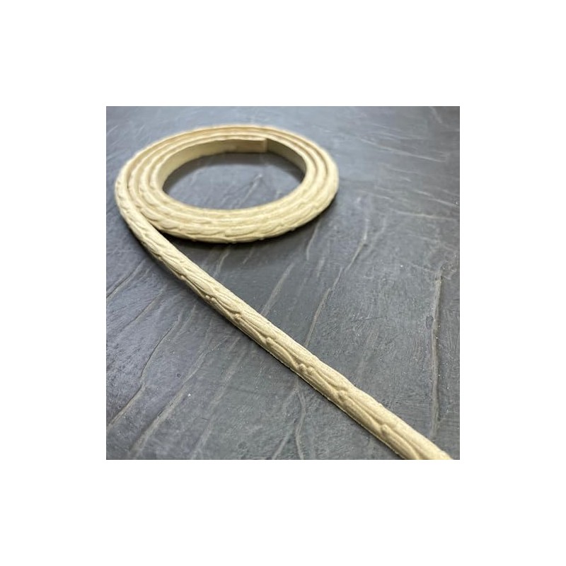 WoodUBend Pack of Two Trims TR37.1 100x0.7cm Heat Bendable &