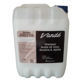 Shampoo Vandé Capilar Aceite De Coco Y Keratina 10 L.                                                                                                 