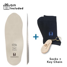 HANDARTE Plantillas de Piel Verdadera - Ortopédica Curtido Vegetal - Odor Eater Natural Acolchado con Espuma de Látex - Absorbente - Bronceado - Suave (Talla US 9 / EU 40) Regalo: Calcetines Llavero