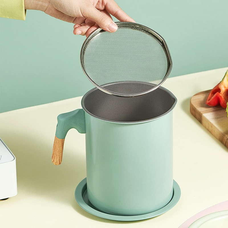 Bacon Grease Container with Strainer, 1.4L Oil Strainer Pot Iron