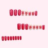 Uñas postizas cuadradas rojas con estampado floral, acrílicas, de cobertura