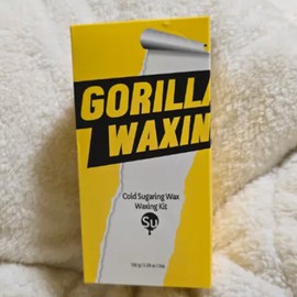 Gorilla Waxing: Cold sugaring wax that is used without heating. / 고릴라왁싱 데우지않고 쓰는 콜드슈가링왁스