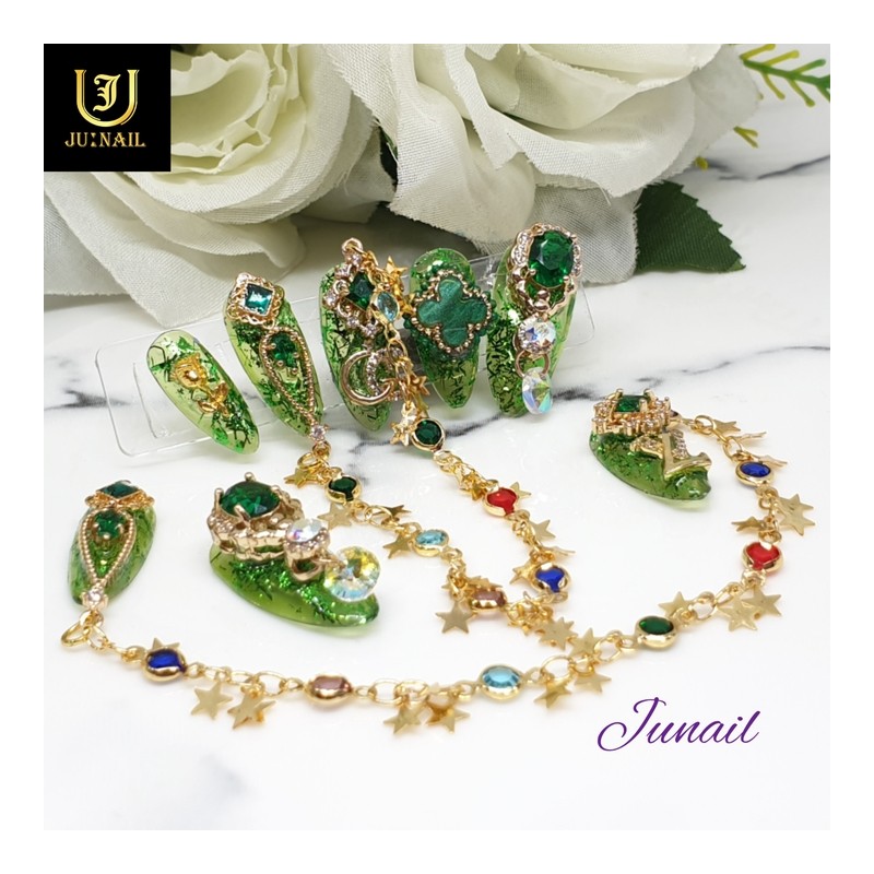 ❗Limited Edition❗ Evergreen Handmade Nail Tips✨ - Long Almond /
