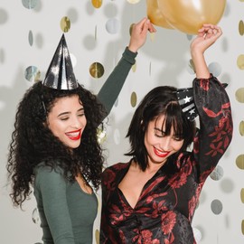 com-four® 12 x Party Hats, Black Cone Hats in Metallic Colours, Shiny New Year's Eve Hats, Headpiece for Theme Parties, New Year's Eve Parties or Birthdays (Party Hats 12x)