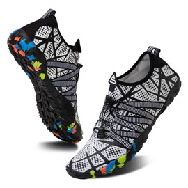 WateLves - Zapatos de agua para hombre y mujer, zapatos de natación de playa descalzos, de secado rápido, para piscina, para surf, yoga, aeróbicos de agua, Line Black White, 10.5 Women/9 Men