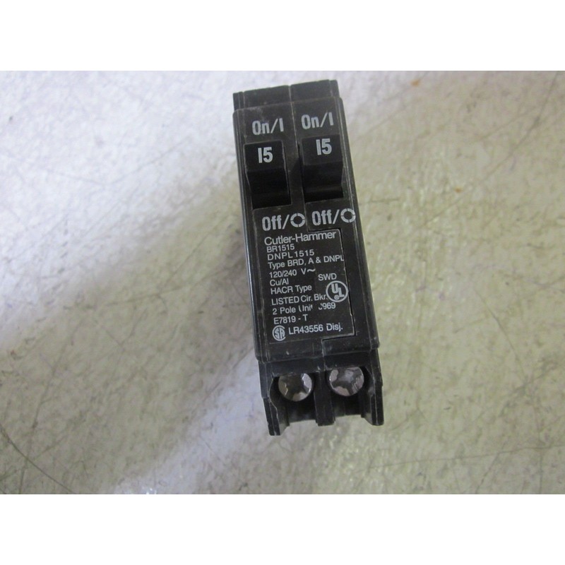 Eaton BR1515 Plug-On Mount Type BR Duplex Circuit Breaker 1-Pole