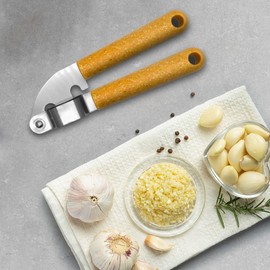 Fackelmann BIO Garlic Press, Crusher, Stainless Steel Function Head With Wood-Fibre Handle, 18.5x6x3cm, Silver & Light brown/Orange