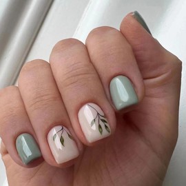 ANDGING Press on Nails Short Square Green Fake Nails Acrylic Glue on Nails with Leaf Design Gel False Nails for Wedding Birthday Full Cover 24Pcs Manicure Women Stick on Nail with Glue SD68YU6
