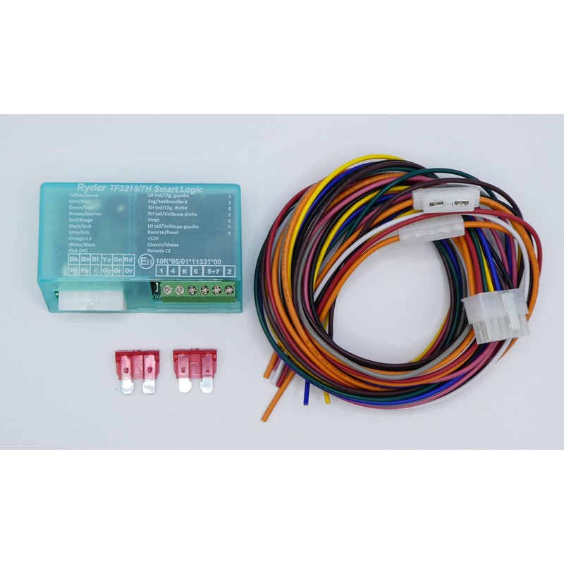 Ryder Towing TF2218/7H Smart Logic 12V 7-Way Universal Bypass Relay.