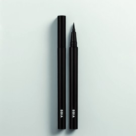 Bia BBIA Last Pen Eyeliner 0.6g, 01 Sharp Black, 2 pcs. / 삐아 라스트 펜 아이라이너 0.6g, 01 샤픈블랙, 2개