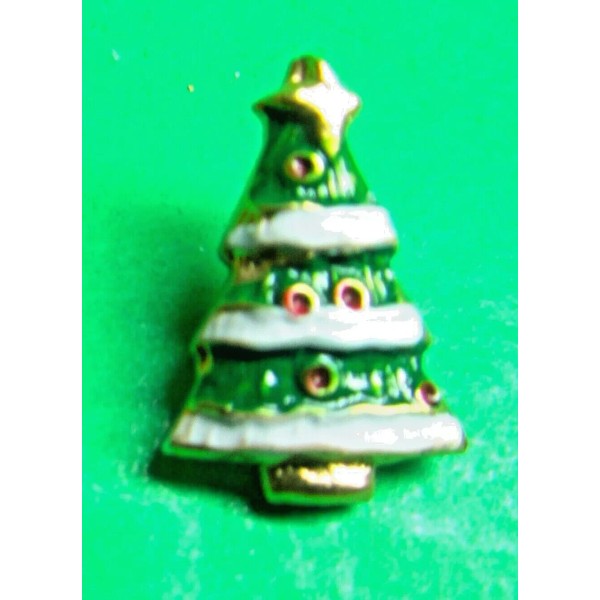 (1) VINTAGE JHB 5/8" GOLD STAR CHRISTMAS TREE SHANK BUTTON