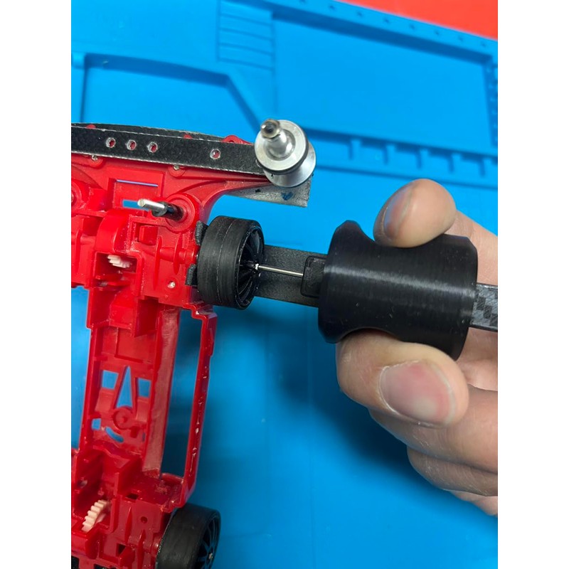JIGMA Mini 4WD Syringe Wheel Puller Black Carbon Handle 1