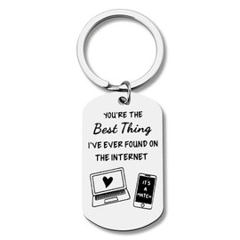 Kilener Funny Keychain Gifts for Boyfriend Girlfriend Anniversary Birthday Couples Fiancee Fiance Valentines Day Husband Wife Keychain Gifts from Wife Couple Internet Online Dating Gift