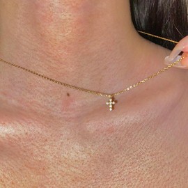 Vannessa Tiny Cross Pendant Necklace, 18K Gold Plated Cubic Zirconia Small Diamond Cross Necklaces Dainty Elegant Jewelry Gift for Women