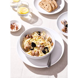 LE TAUCI Pasta Bowls 45 oz, Salad Bowls Set for Serving Soup, Pasta, Noodle, Dinner, Large Kitchen Bowl Plates, Microwave Safe - 8.5 Inch, Set of 4, White