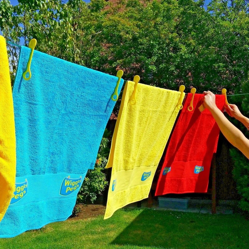 WigglyPegs Clothes Pegs - No Spring - Easy Grip Arthritis
