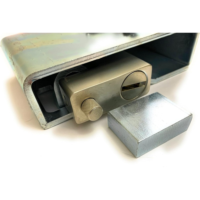 Weld on Shipping Container Lockbox with Keyed Padlock - Storage