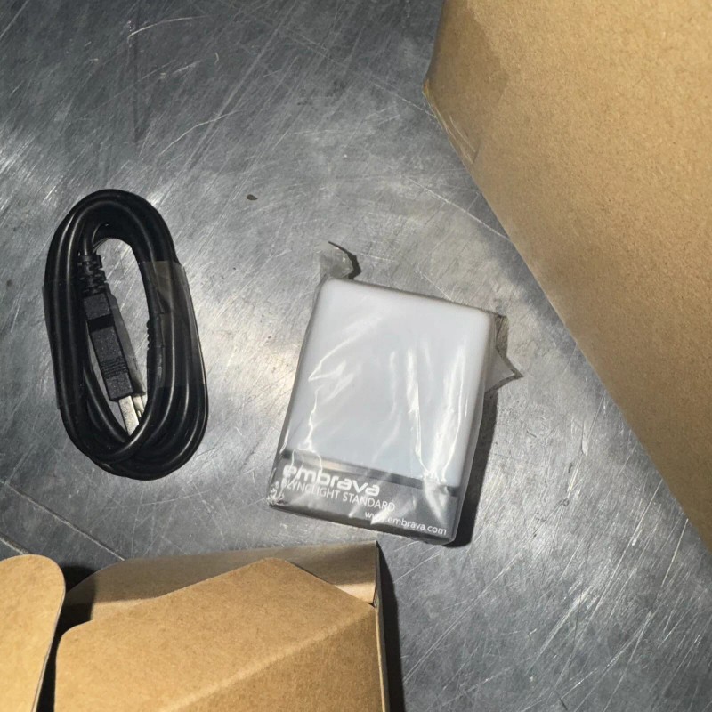 Embrava Blynclight Standard - Busy Light for The Office