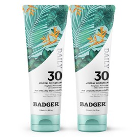 Badger Badger Mineral Daily Sunscreen with Zinc Oxide, SPF 30, Lightweight & Easy to Apply w/No White Cast, Moisturizing Organic Sunscreen, Reef Safe, Vegan, Unscented, 4 fl oz, 2-Pack