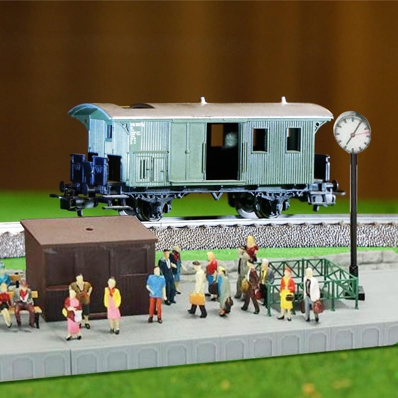 60 Pieces Standing Sitting Passenger Figurine Painted Figure Model Train