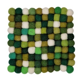 Grült Home Trivet - Felt Trivet for Cups, Pots, Pans and Cups, Hand-Felted in Nepal (Green, Square 20 cm)