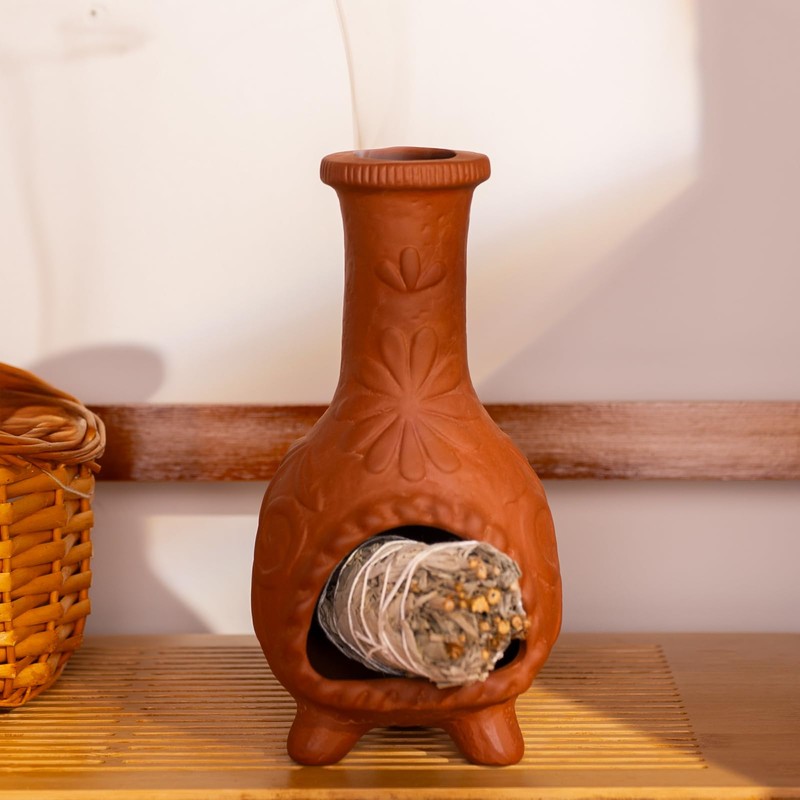 Palo Santo Mini Chiminea – Elegant Ceramic Incense Holder for