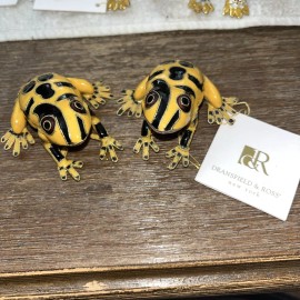 2 RARE VINTAGE DRANSFIELD ROSS Yellow/ Black FROGS  ENAMEL BRASS  Decorative