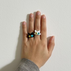 POYAMUSE Adorable Kawaii Cat Rings 2Pcs Set - Adjustable Open Alloy Animal Rings for Women, Cartoon Monster Rings Set Jewelry Accessories for Women - Black&White