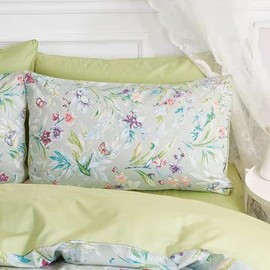 100% Cotton Pillowcases Set of 2 Queen Size Floral Printed Light Green Flower Pillow Cases Soft Breathable Cooling Pillowcase Decorative Pillow Shams(Queen, 26x20 Inches, Green Flowers)