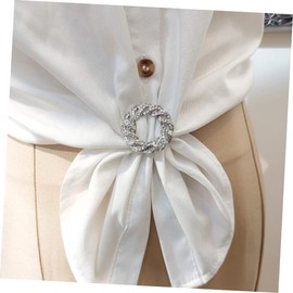 FRCOLOR 1set Waist Button Scarf Clip Silk Scarf Buckle for Shirt Shawl Shirt Smooth Durable Accessory for Versatile Outfits for Various Occasions 2pcs