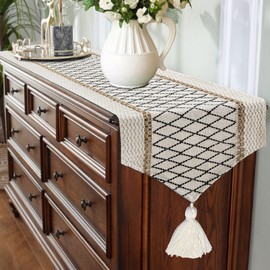 yuboo Boho Table Runner Triangular End, Spring Table Runner with Tassels, Macrame Dresser Runners for Bedroom, Coffee Table, End Table, Farmhouse Table Decor