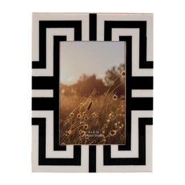 Sagebrook Home Resin, 4X6 Photo Frame, Black/White, Rectangle, Polyresin, Contemporary, 9" L X 7" W X 9" H, Geometric