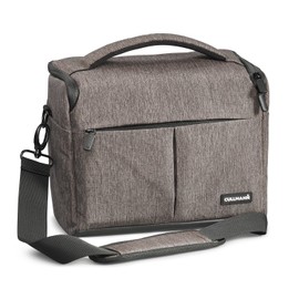 CULLMANN - 90401 - Malaga Maxima 200 Camera bag with large opening, brown - Inside dimensions: 230x180x130mm - Suitable for: one medium DSLR - Material: 450D Rip-Stop Polyester