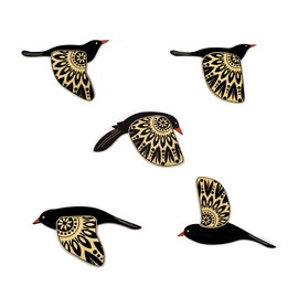 Vumyhuby 5 Pcs Black Wooden Bird Wall Art | Rustic Folk Art Wall Decor for Indoor Outdoor Use | Handcrafted Wood Flying Birds Wall Hangings for Bathroom, Bedroom, Fence, Corridor | Scandinavian Home Decor Gift (Black)