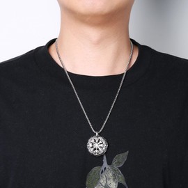 HZMAN Viking Vegvisir Norse Compass Stainless Steel Necklace Double-Sided Hollow Engraving Sun Totem Pendant Norse Amulet Jewelry (Silver)