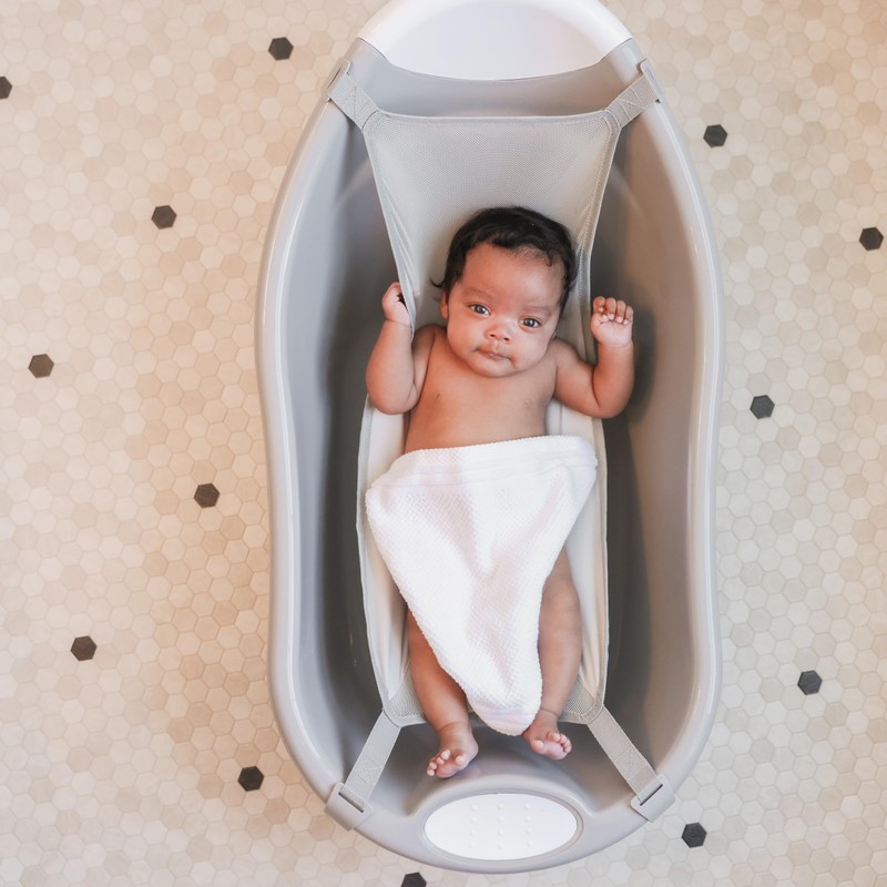 Regalo Baby Basics Infant Bath Tub, Includes Air Mesh Sling,