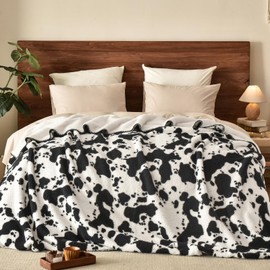 PHF Cute Cow Print Sherpa Blanket Queen Size for Women Men Adults, Reversible Thick and Warm Blanket for Winter, Ultra Soft Fuzzy Animal Pattern Bedding for Bed Sofa Couch, 90x90, Black