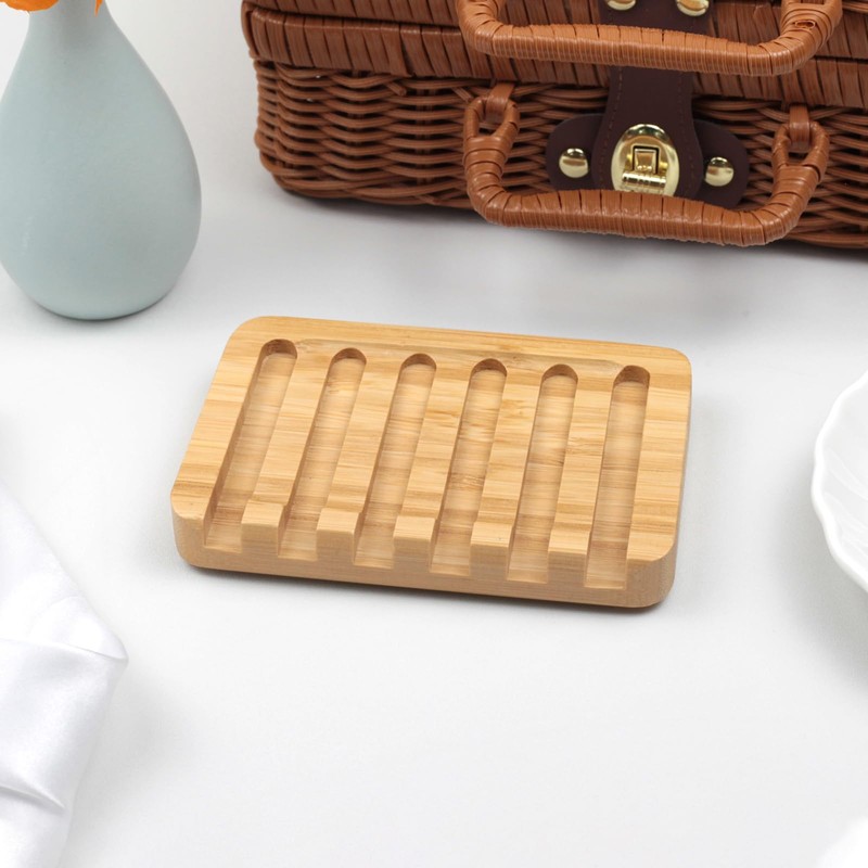 Self-Draining Bamboo Soap Dish – Natural One-Piece Soap Saver for
