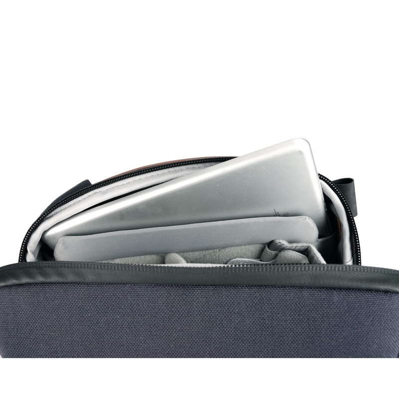 Vanguard VEO City CB24 Cross Body Micro 4/3rd Camera Bag