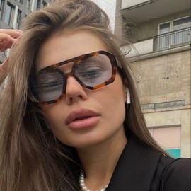 VIA LEECA Retro Hexagonal Aviator Sunglasses Women Trendy Designer Inspired Double Bridge Square Thick Frame UV400 Protection Sun Glasses Shades Tortoise Frame Light Grey Lens
